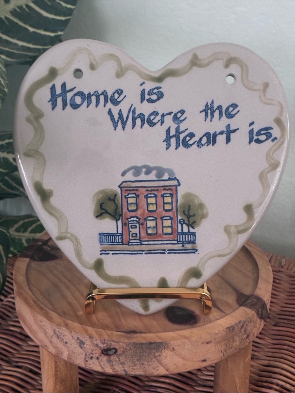 Louisville Stoneware “Home is Where the Heart Is” Wall Plaque